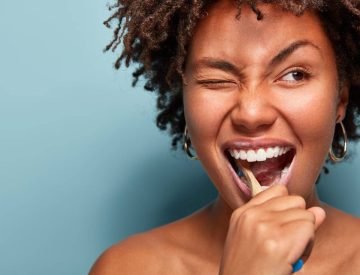 HYGIÈNE BUCCODENTAIRE : 3 RÉSOLUTIONS POUR AMORCER 2017 AVEC LE SOURIRE!
