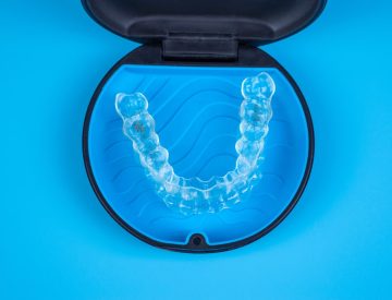 Les avantages de l’orthodontie Invisalign : un sourire parfait sans contraintes